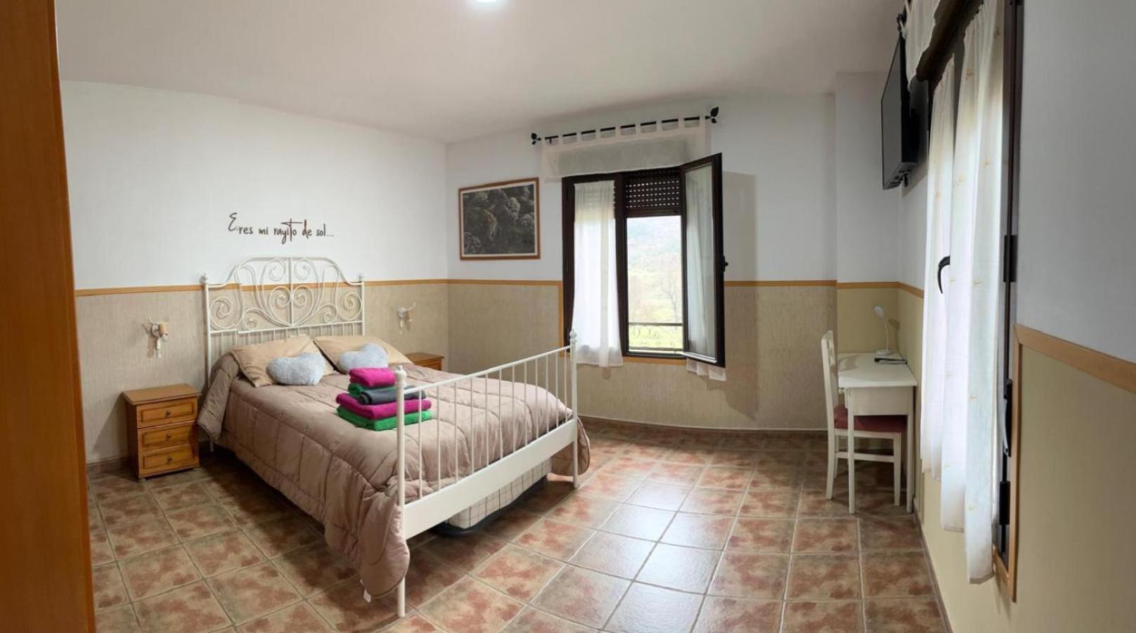 Casa Rural Al-Mofrag * Villarreal de San Carlos